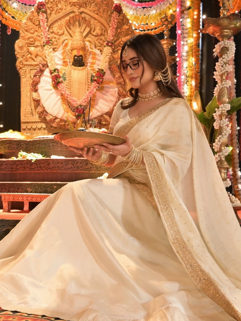 Shivangi Joshi'S Regal Elegance In Traditional Attire 4 1750578478 790 shivangi joshis regal elegance in traditional attire