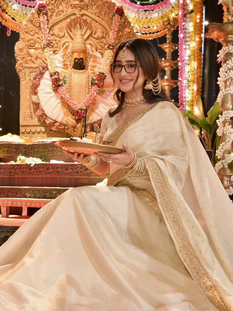 Shivangi Joshi'S Regal Elegance In Traditional Attire 3 1750578480 404 shivangi joshis regal elegance in traditional attire
