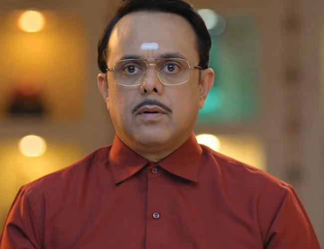 Rajesh Wagle Takes On A New Identity In Sony Sab'S 'Wagle Ki Duniya' As Venkat Swami Raju! 1 Rajesh wagle takes on a new identity in sony sab's 'wagle ki duniya' as venkat swami raju!